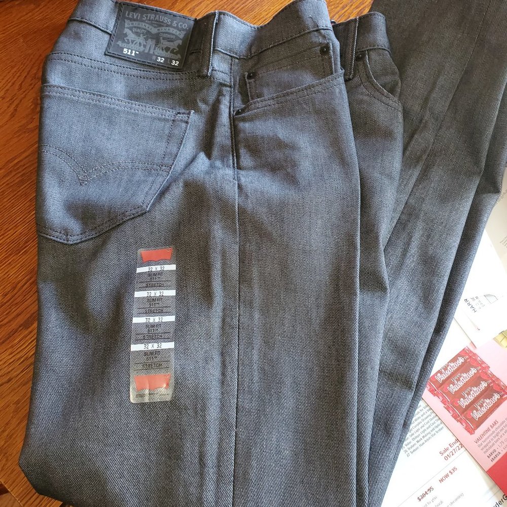 Brand New With Tags Levi's 511 Slim Fit Stretch Men's Jeans 32 x 32 Light Black